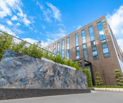 蒙娜麗莎巖板達(dá)一級產(chǎn)品水平