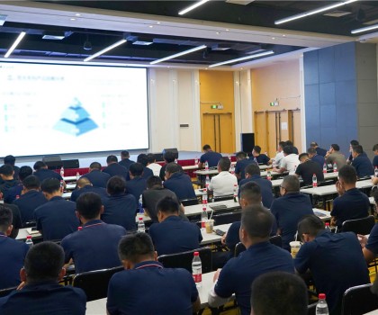 宏宇10月內訓會丨聚焦新品迭代優勢，升級終端變現玩法搶占雙11市場先機