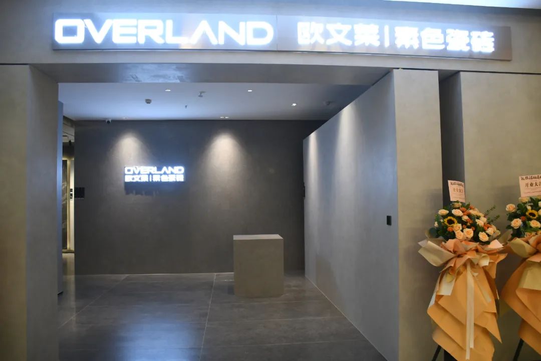 1689730235638311.jpg 4.jpg