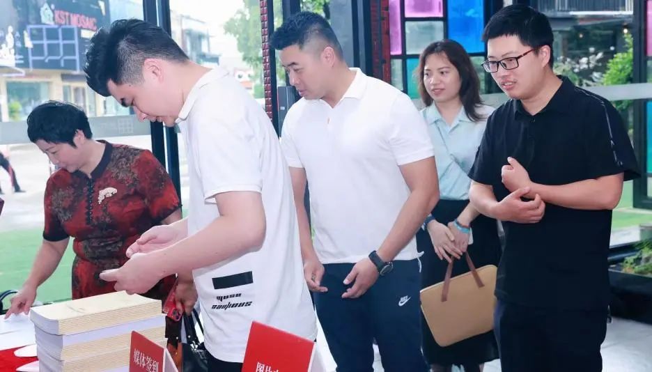 1694744118594763.jpg 1694744118594763.jpg