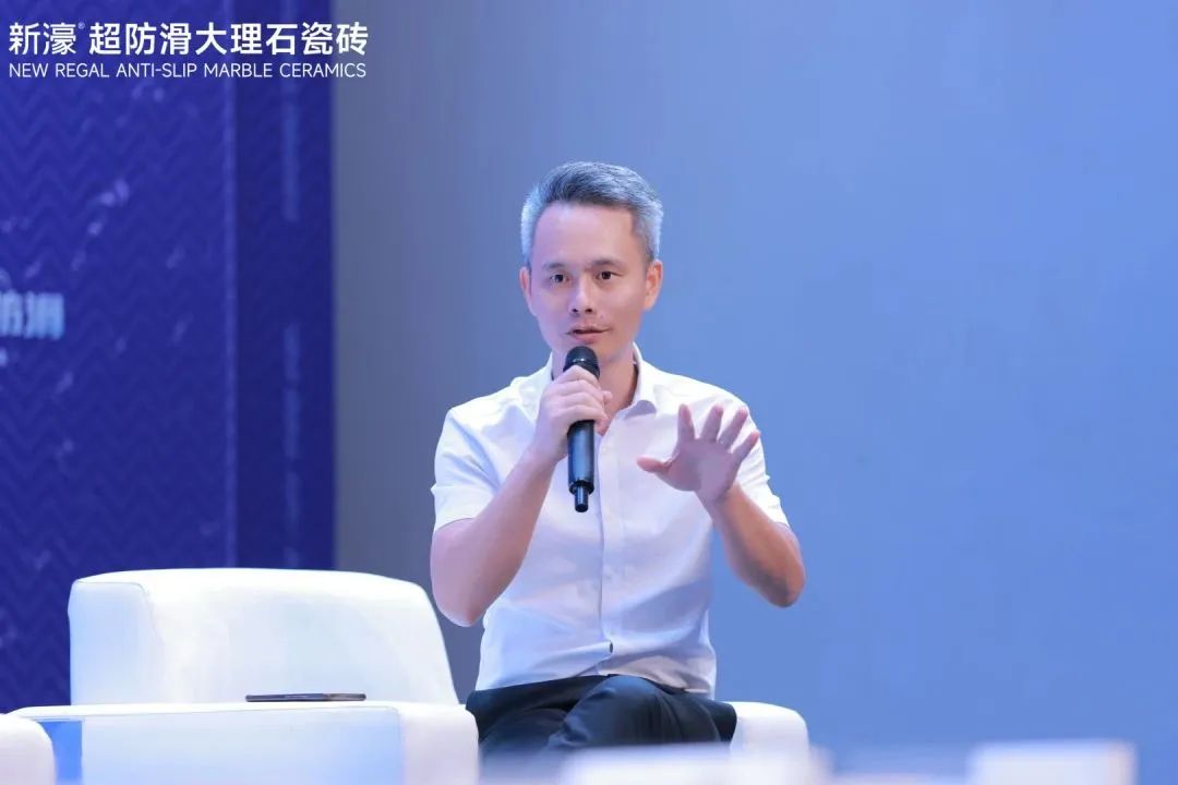 1697601908489192.jpg 新濠品牌戰略升級暨二代超防滑新品發布會圓滿成功!20.jpg