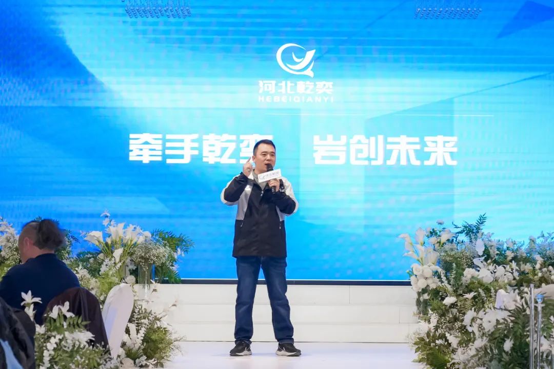 1701920354299933.jpg 6.jpg