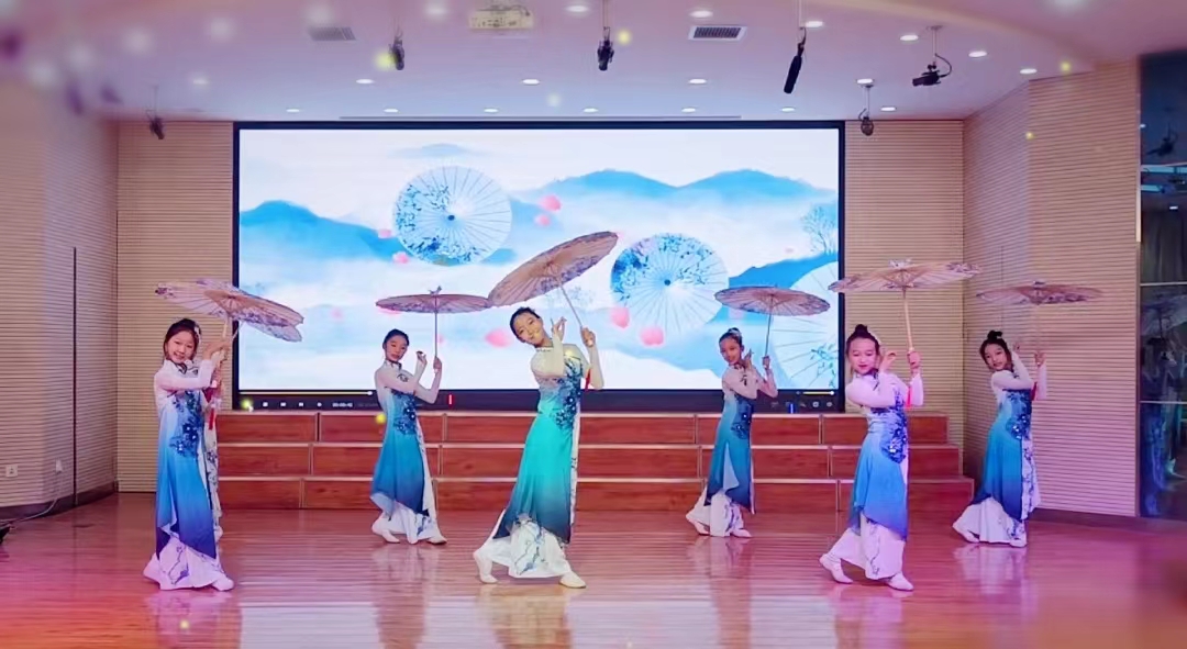 1703214137909248.jpg fa59a3bd54826474b2a95d315322564.jpg