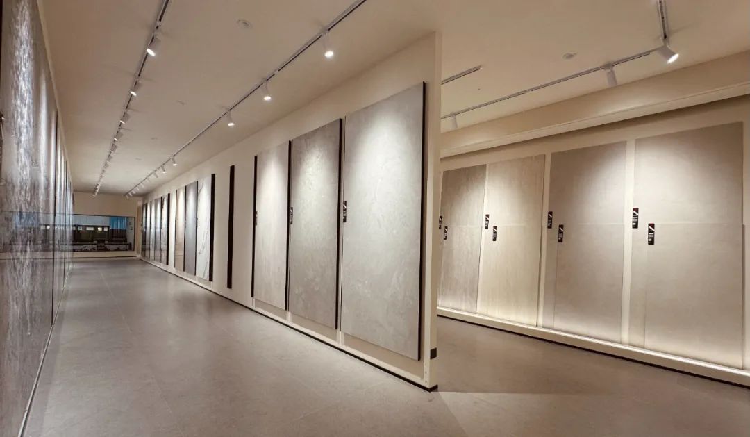 1723087308389544.jpg 23.jpg